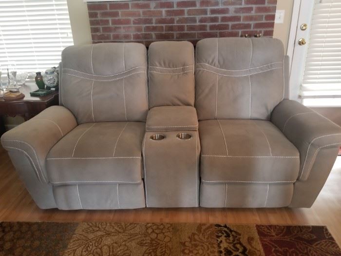 Double reclining loveseat with cup holders and storage