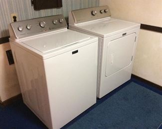 Maytag set. Electric dryer.  Super clean. And newer