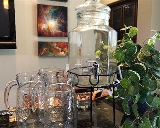 Beverage Server, Pitchers