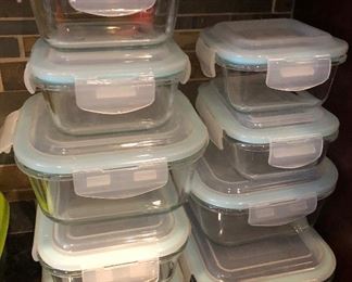 Snap-On Lidded Glass Storage Dishes