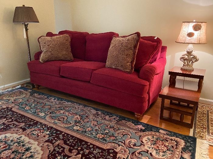 Like New! Lay Z Boy sofa, beautiful cranberry red. lamps and side table.