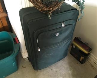 Luggage $20