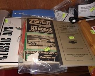 Back Bedroom Center:  Vintage Chevrolet Manuals