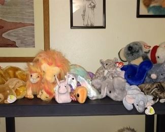 Bedroom #2 toys  Stuffed Animals