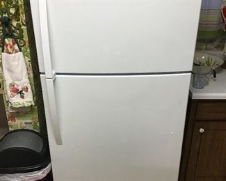Kenmore refrigerator, less than 1 year old!
