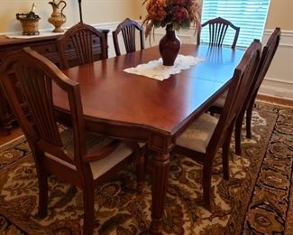 Fine Bassett Inlay Dining Table 6 chairs extra leaf