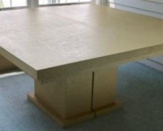 Raffia Expanding Dining Table