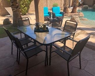 Dining Table w 6 Mesh Chairs 