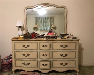 French Provinical Bed Room Set