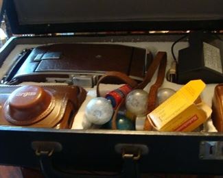 Excellent condition-- Argus camera with accessories + 