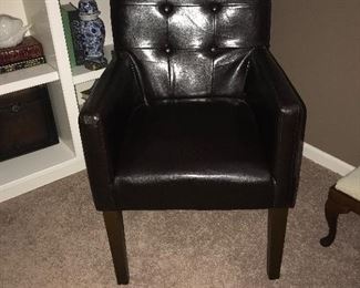 Pier One Tufted chair with arms