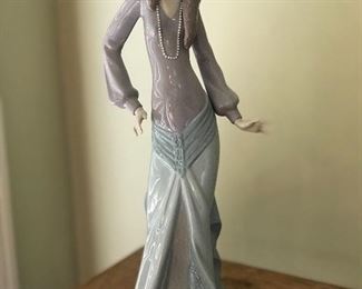 Lladro Claudette - Retired
