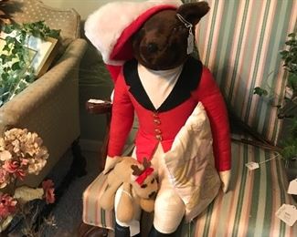 Love this bear. I think he is ready to go riding.