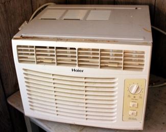 Haier Window Air Conditioning Unit Model HWF05XCR-L, 5000 BTU