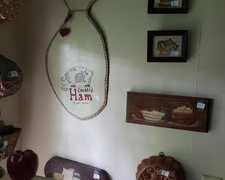 Country wall hangings