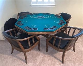 Pub / Game Table with Four Chairs