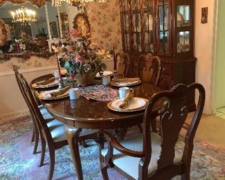 Dining Table with Two Leafs, 6 Chairs