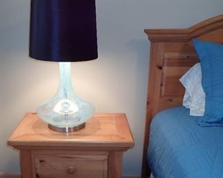 PINE NITE STAND - BLUE GLASS LAMPS