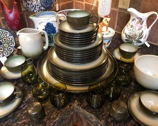 Edith Heath ceramic dishware in the "Sea & Sand" pattern