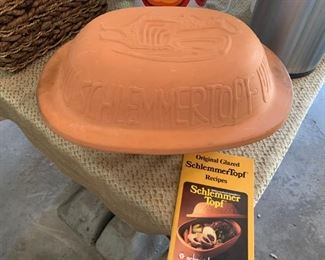 Vintage Schlemmertopf Glazed Gourmet Rooster Pot!