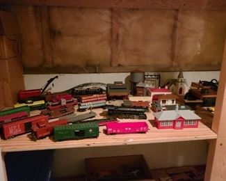 Lionel trains and accessories