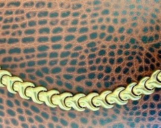 Item 82: 14K Bracelet (Loro - marked Italy) - 8": $925