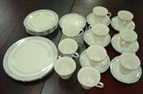 514 - 25 pieces of Lenox China, Charleston Pattern