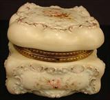 220 - Wave Crest dresser box, 8in. Dia. Original liner, ca. 1900