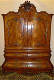 133 - Impressive 18th Century Burl Walnut Linen Press in Fine Original Condition, 7ft. 10in. T, 6ft. 1in. W, 2ft. 10in. D.