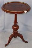 38 - Burl Walnut Victorian lamp Stand, 18in. In diameter, ca. 1860