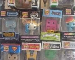 FUNKO POP KEY CHAINS