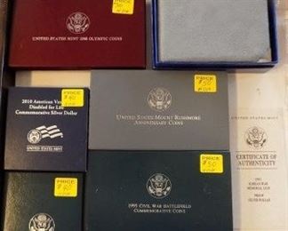 US COMMEMORATIVE SETS AND 1986 PRESTIGE SILVER SET