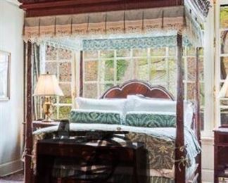 Solid mahogany canopy bed