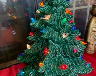 vintage ceramic lighted (birds and bulbs) Christmas tree 