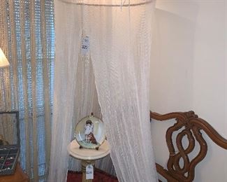 “mosquito net” canopy