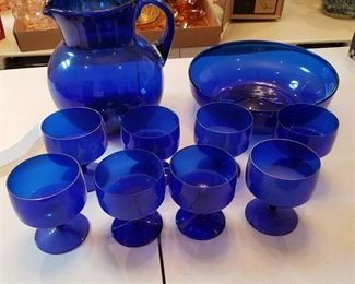 blue beverage set and Bowl