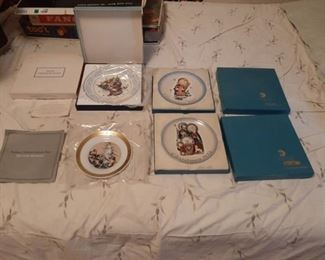 4 Collectible Plates