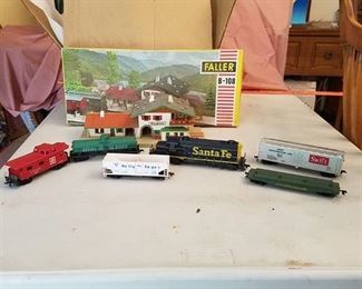 model train cars and depot