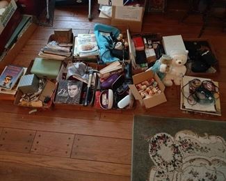 Catch All Lot - Cookbooks, Shoehorn and Eyeglasses