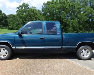 1998 Chevrolet Silverado Model GMT-400 C1500. 79,515 miles. Leather Interior (Driver's seat has rip at seam)   Accepting Bids starting at $4800.  through July 26 @ 2:00 PM.  
