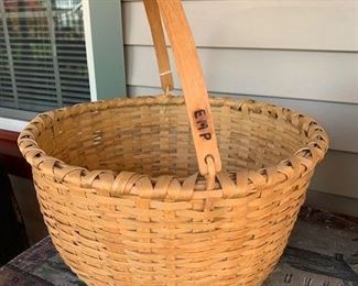 One of Elizabeth (Lizzy) M. Proctor's final creations, a "bushwhacker" splint basket.  The Proctor's descended from late 1700's in the Taghkanic Region of the Hudson Valley.   