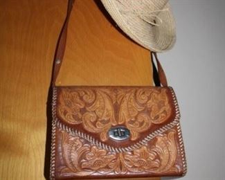 LEATHER PURSE