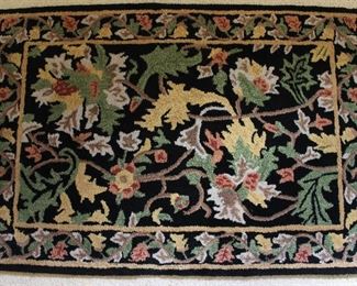 100% Wool Hand Loped Area Rug. Made in India 54” x 36”