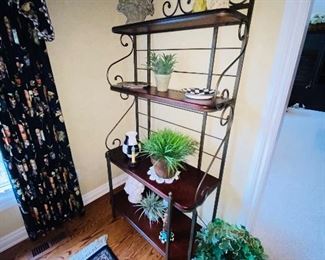 $160 WOOD AND METAL BAKERS RACK
37.5”L x 17”D x 74”H