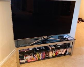 $500 SAMSUNG 65” FLATSCREEN LED SMART TV 
WITH 3D GLASSES
MODEL NO UN65F7100AF
