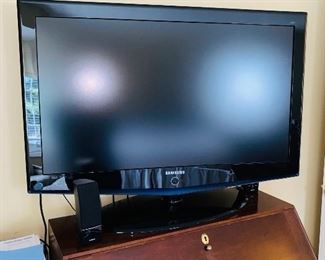 $55 SAMSUNG 40” TV
MODEL No LN-S4051D