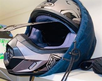 MOTORCYCLE HELMET