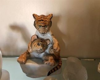 Herend Tigers 