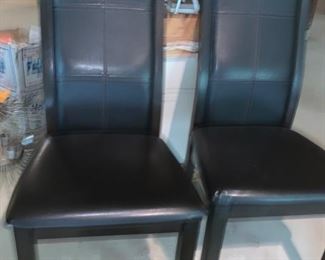 59. Pair of Huffman Koos Black Side Chairs (20'' x 24'' x 40'')