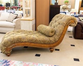 Chaise Lounge - really comfortable!